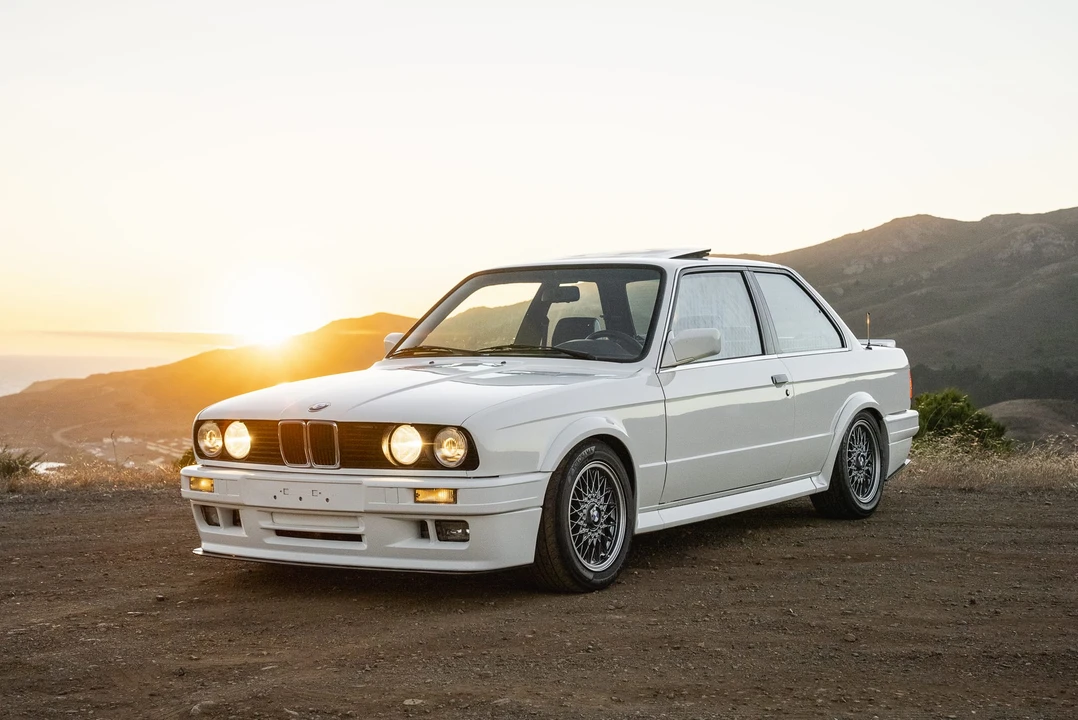 1988 BMW E30 3 Series - Image 14 of 31