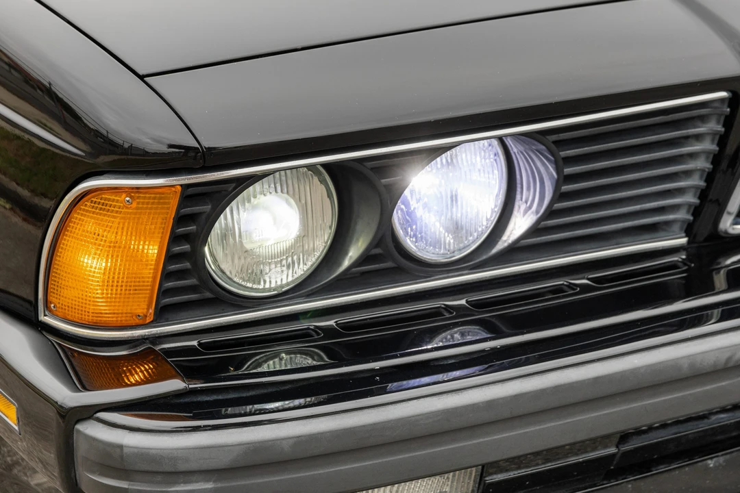 1988 BMW E24 6 Series - Image 10 of 31