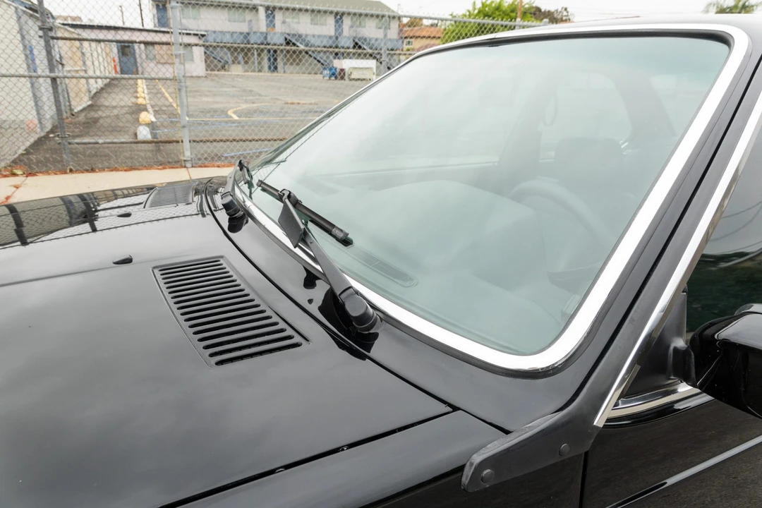 1988 BMW E24 6 Series - Image 21 of 31
