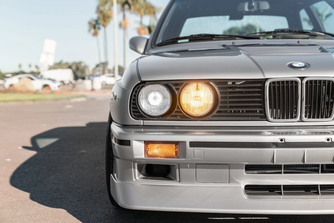 1988 BMW E30 M3 - Image 14 of 31