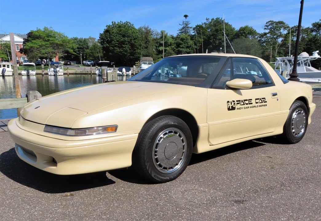 1988 Buick Reatta - Image 20 of 31