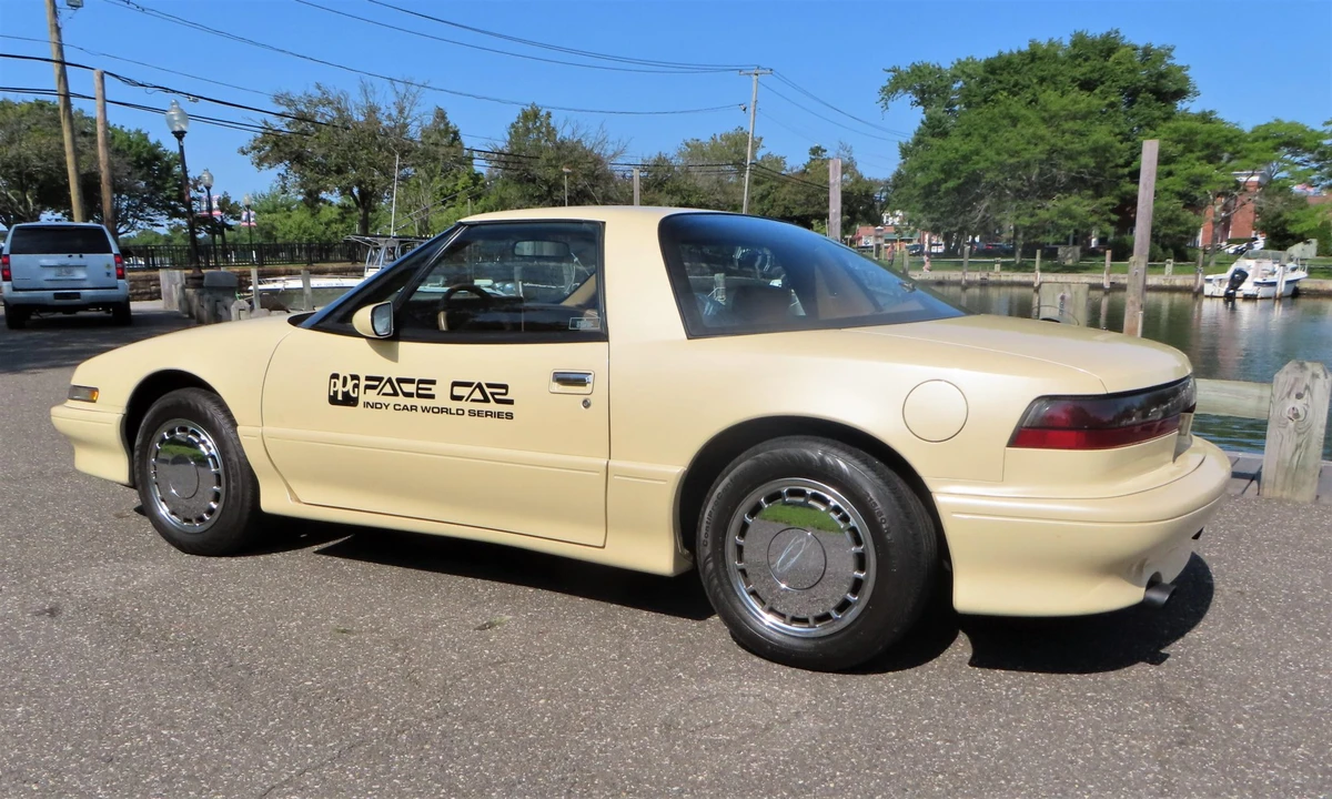 1988 Buick Reatta - Image 29 of 31