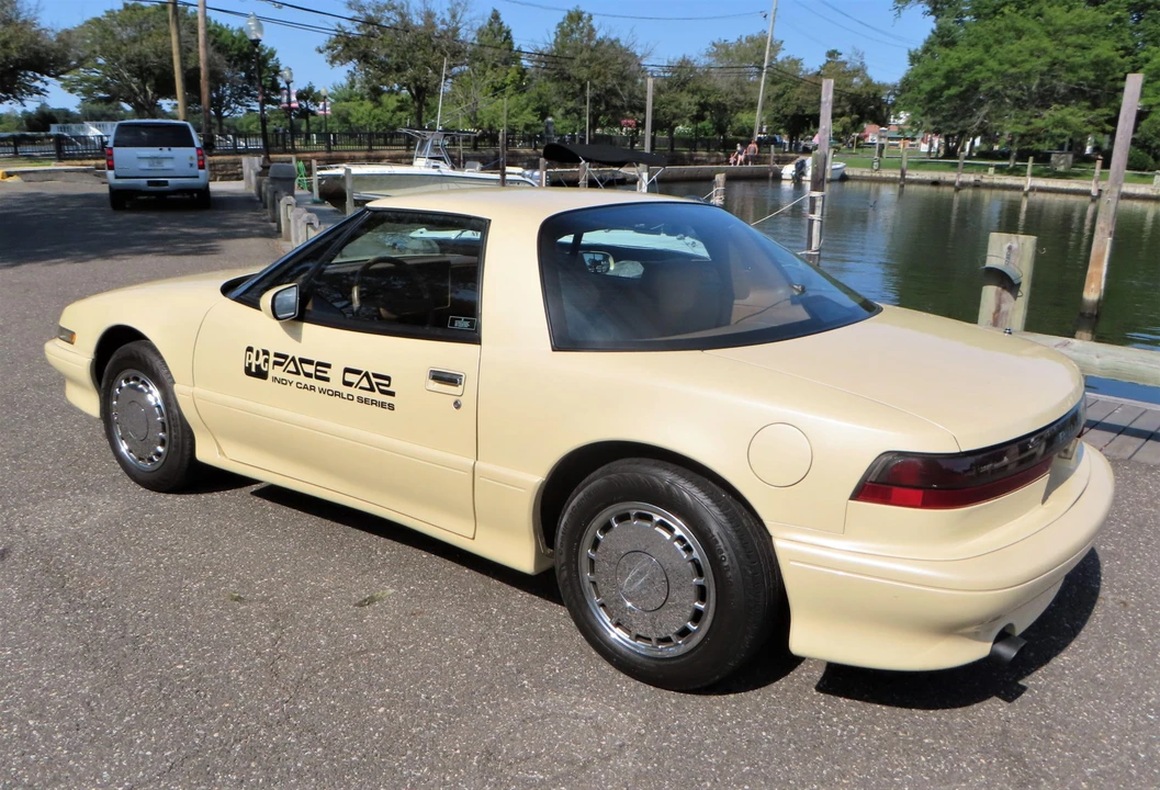 1988 Buick Reatta - Image 28 of 31