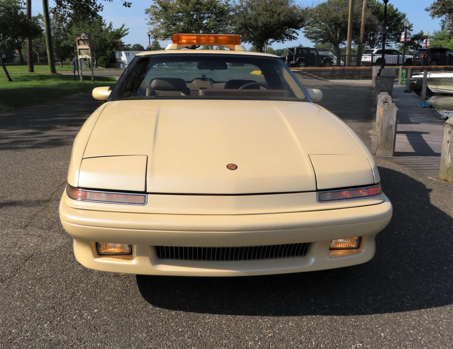 1988 Buick Reatta - Image 13 of 31