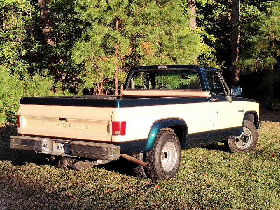1988 Chevrolet C/K 4th Gen - Image 9 of 31