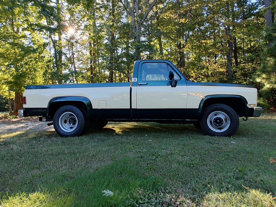 1988 Chevrolet C/K 4th Gen - Image 6 of 31