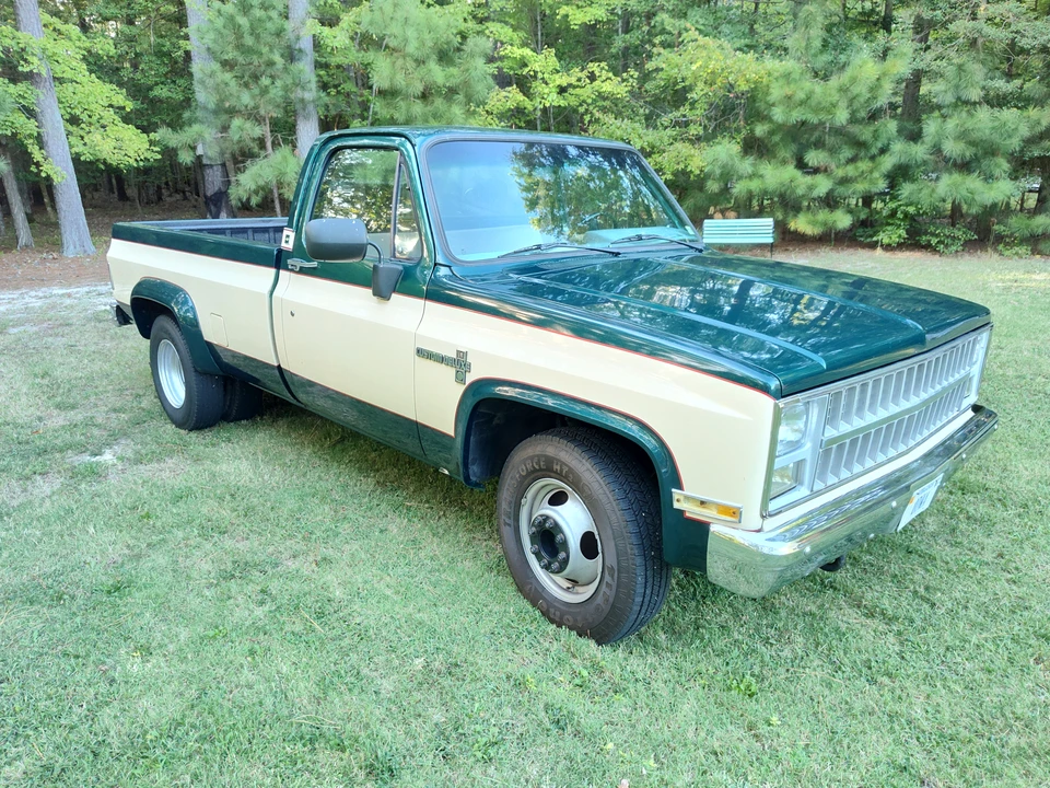 1988 Chevrolet C/K 4th Gen - Image 5 of 31