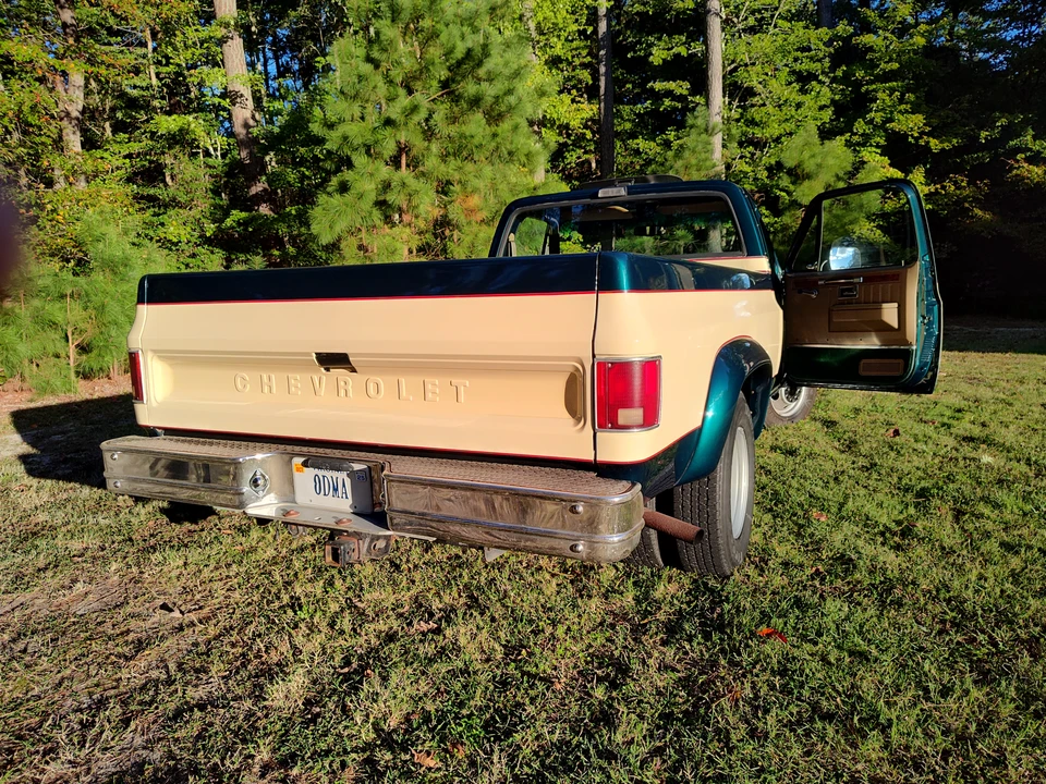 1988 Chevrolet C/K 4th Gen - Image 15 of 31