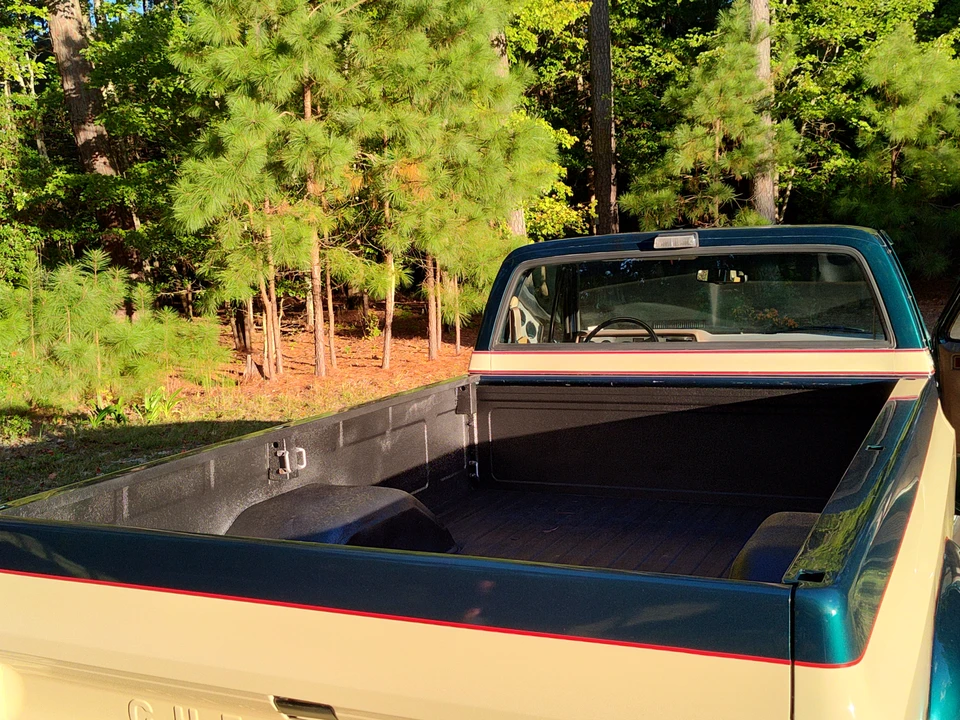 1988 Chevrolet C/K 4th Gen - Image 22 of 31