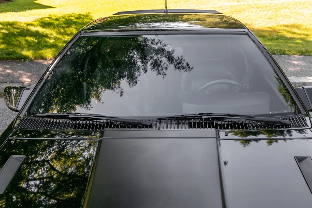1988 Chrysler Conquest - Image 17 of 31