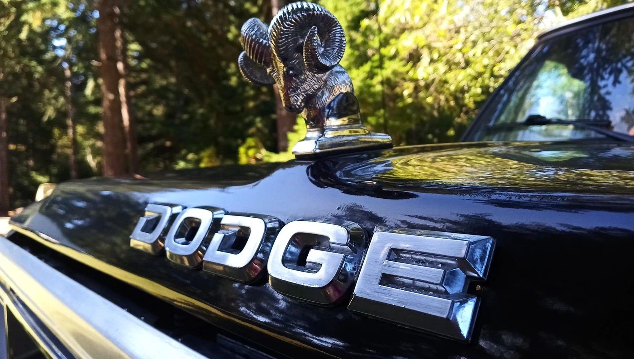 1988 Dodge Ramcharger - Image 26 of 31