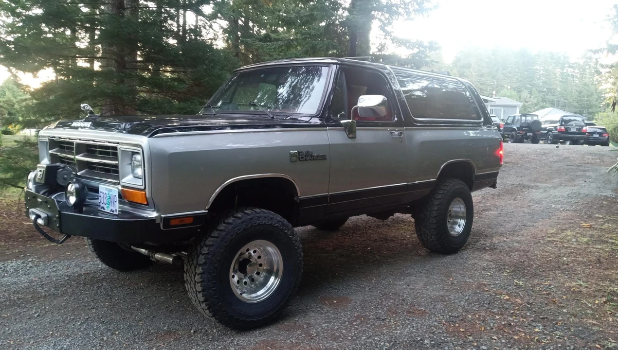 1988 Dodge Ramcharger - Image 4 of 31
