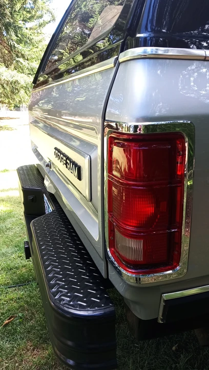 1988 Dodge Ramcharger - Image 19 of 31