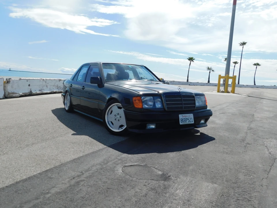 1988 Mercedes-Benz W124 E-Class - Image 12 of 31
