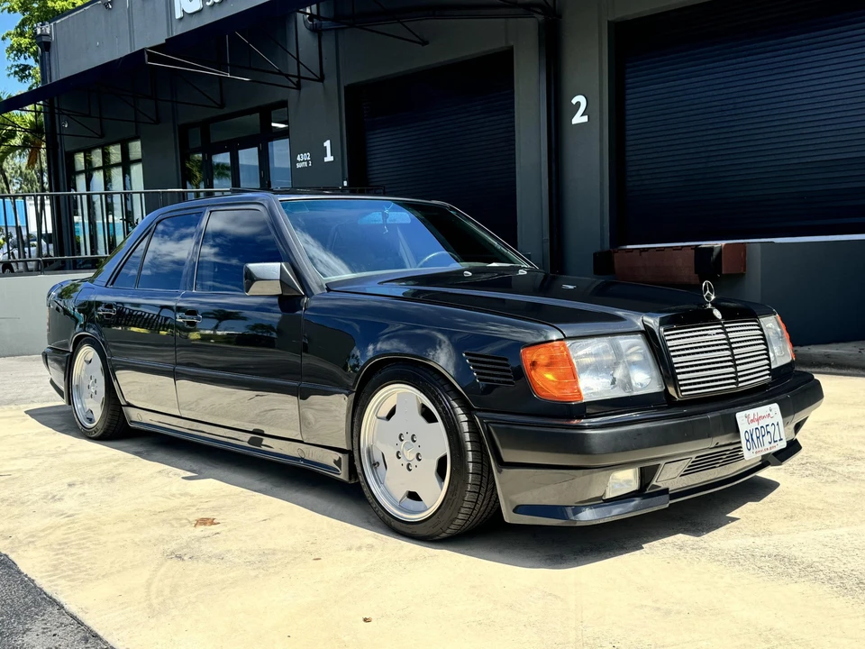 1988 Mercedes-Benz W124 E-Class - Image 4 of 31