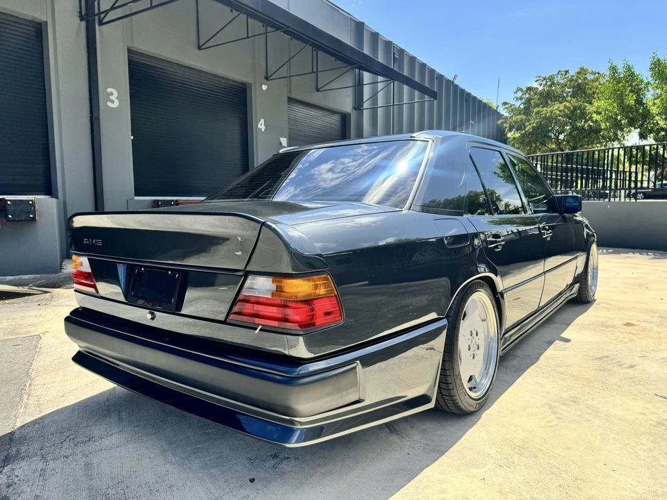 1988 Mercedes-Benz W124 E-Class - Image 19 of 31