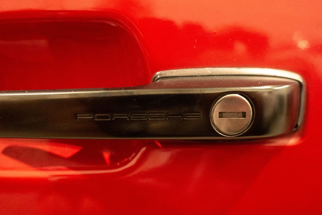 1988 Porsche 944 Turbo - Image 28 of 31