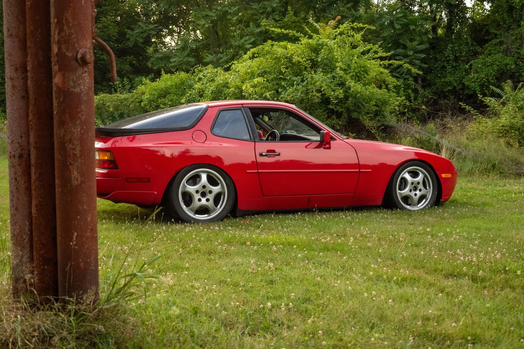 1988 Porsche 944 Turbo - Image 10 of 31