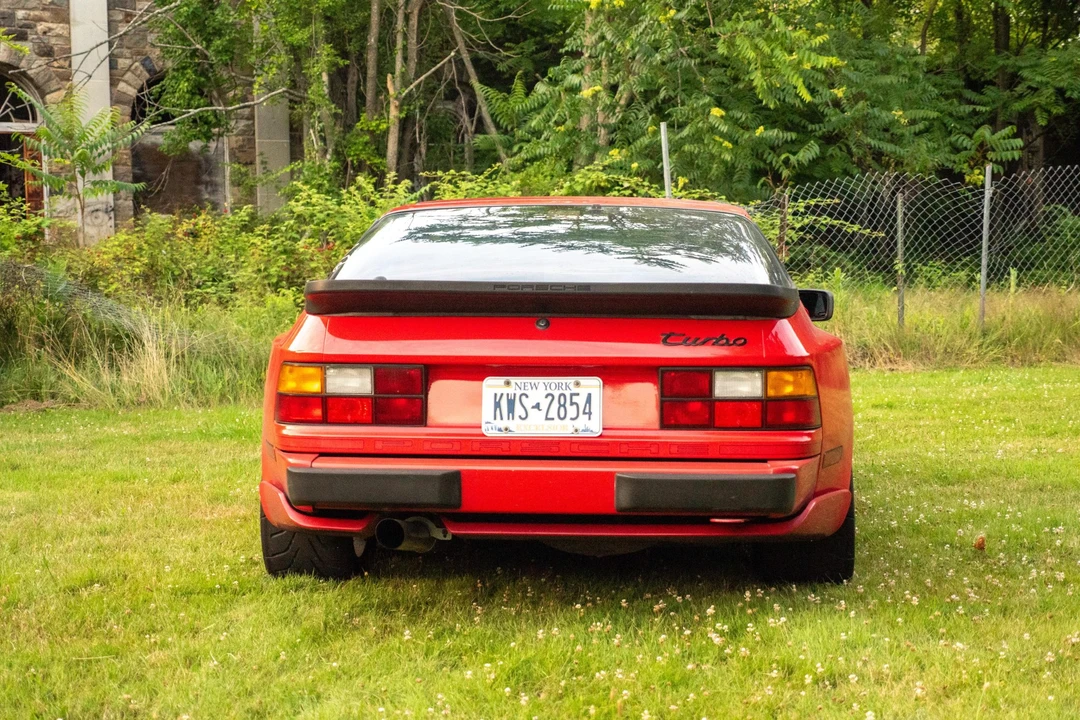 1988 Porsche 944 Turbo - Image 6 of 31
