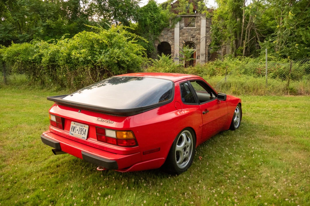 1988 Porsche 944 Turbo - Image 8 of 31