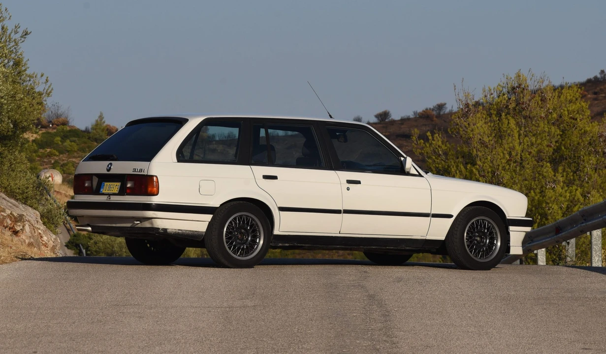 1989 BMW E30 3 Series - Image 7 of 31