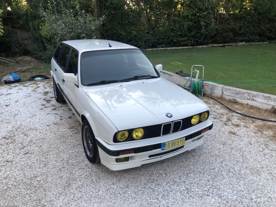 1989 BMW E30 3 Series - Image 2 of 31