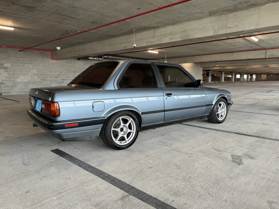 1989 BMW E30 3 Series - Image 9 of 31
