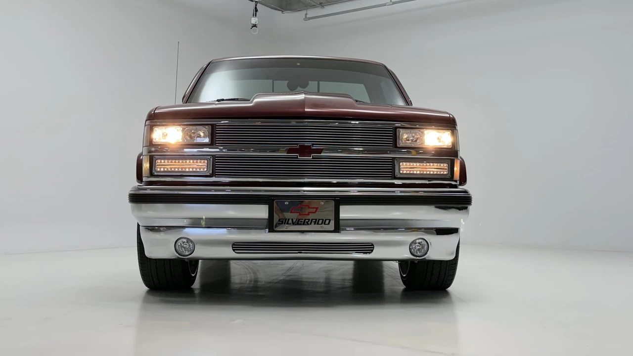 1989 Chevrolet C/K 4th Gen - Image 3 of 31