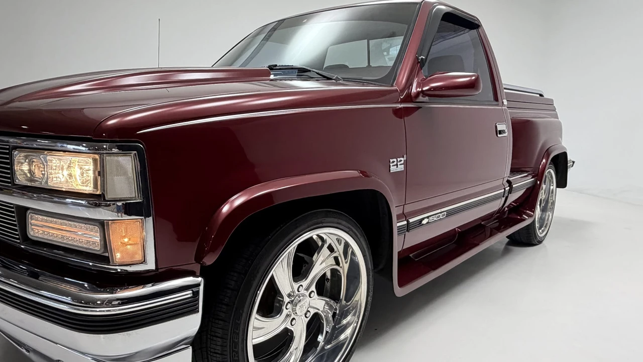 1989 Chevrolet C/K 4th Gen - Image 20 of 31