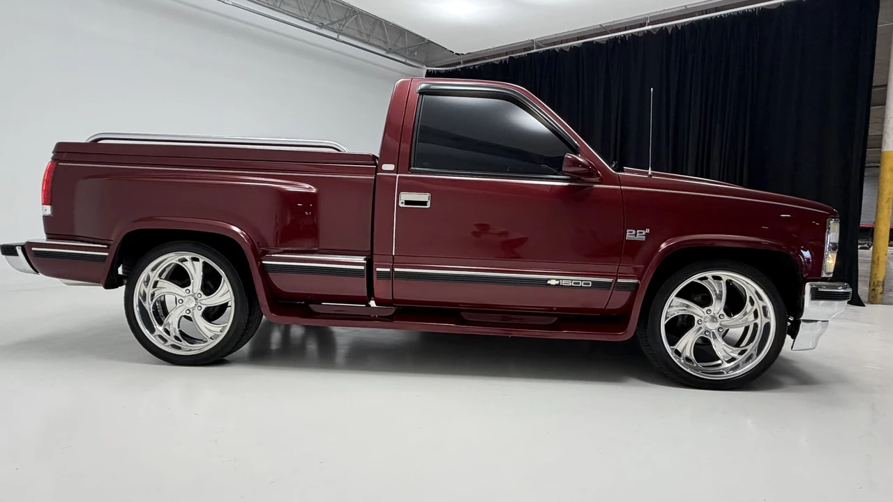 1989 Chevrolet C/K 4th Gen - Image 18 of 31
