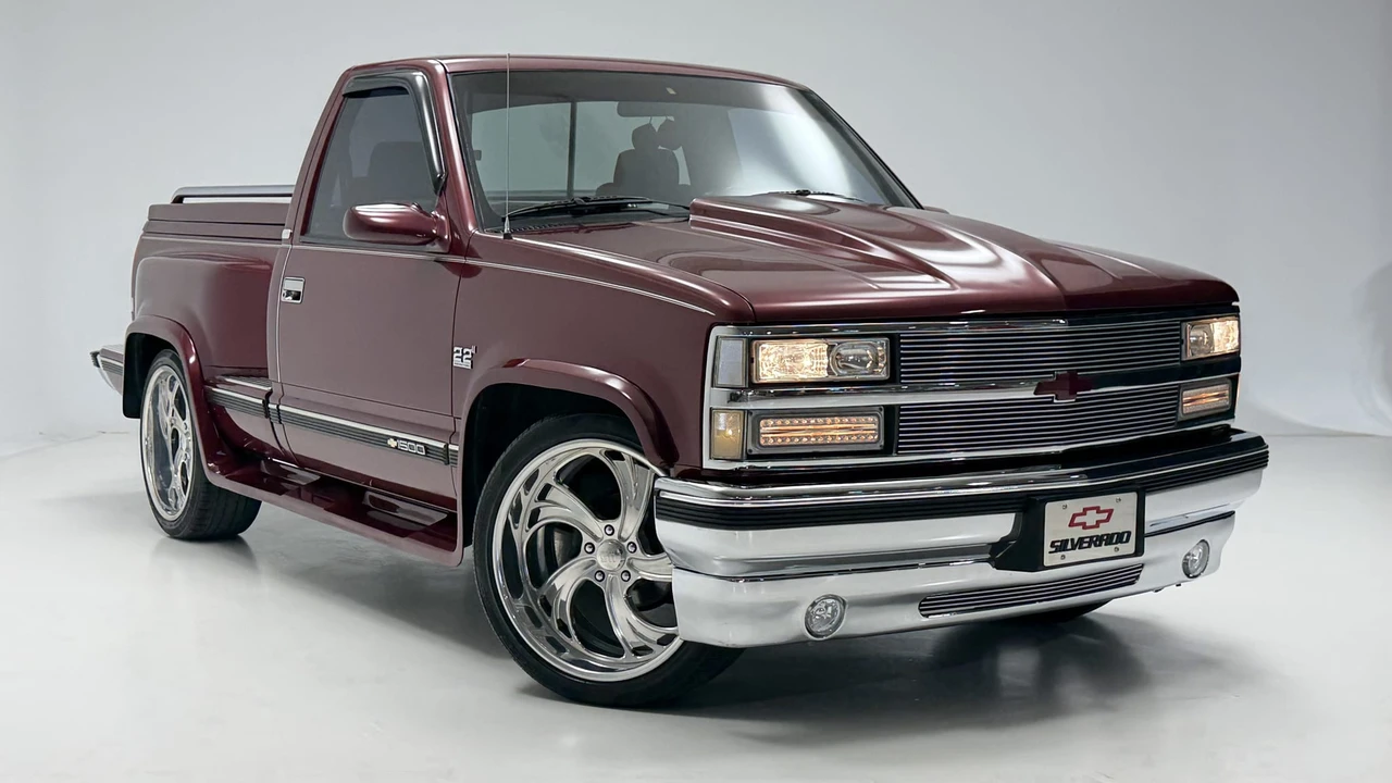 1989 Chevrolet C/K 4th Gen - Image 2 of 31