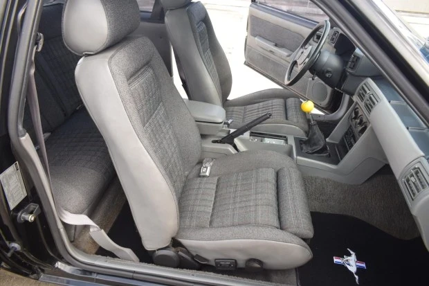 1989 Ford Mustang 3rd Gen - Image 4 of 7