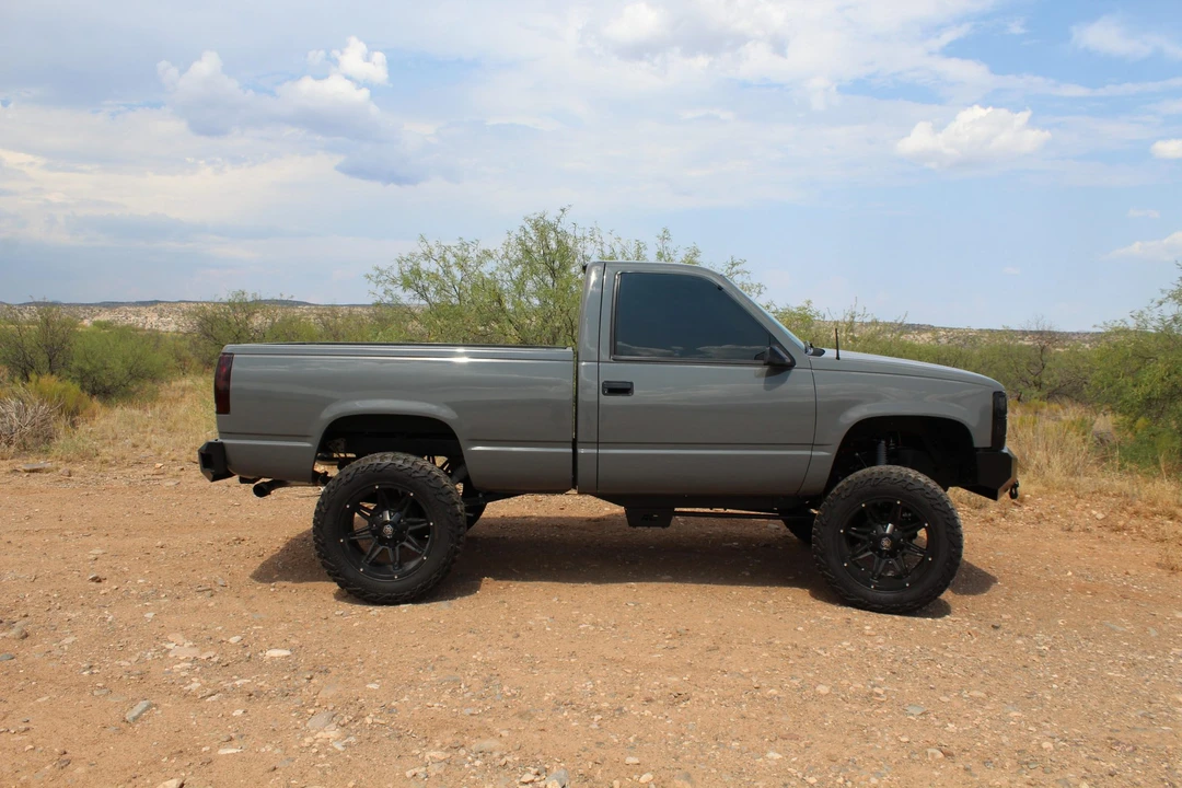 1989 GMC Sierra 1st Gen - Image 20 of 31