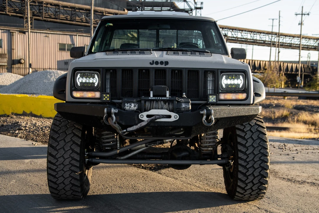 1989 Jeep Comanche - Image 15 of 31