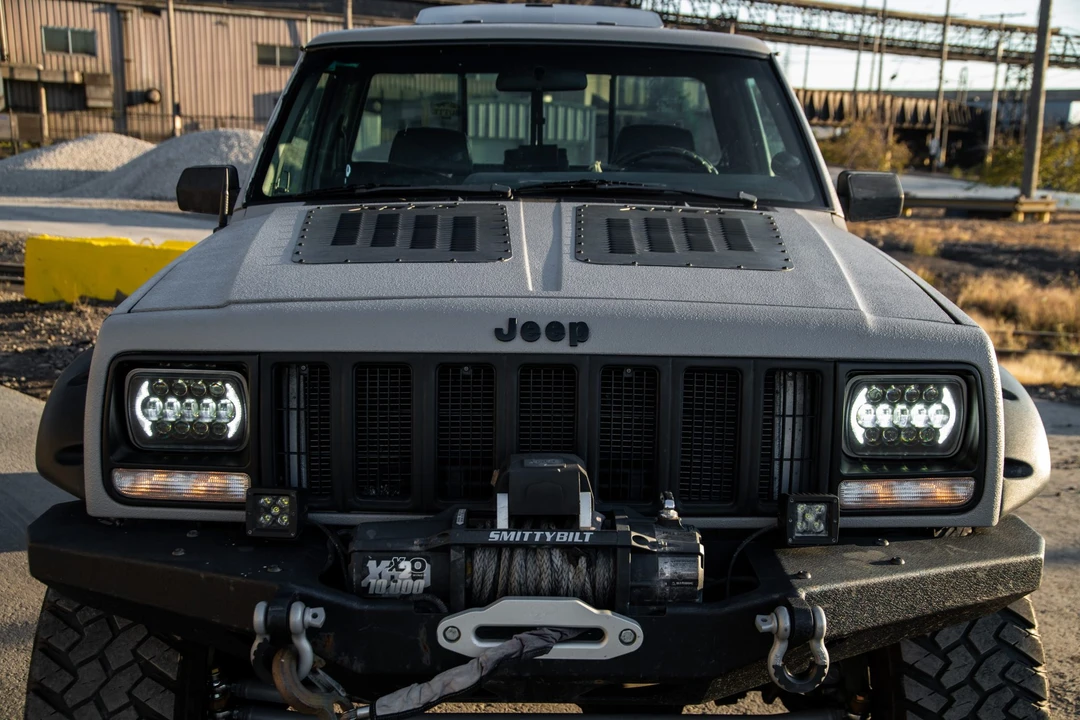 1989 Jeep Comanche - Image 16 of 31