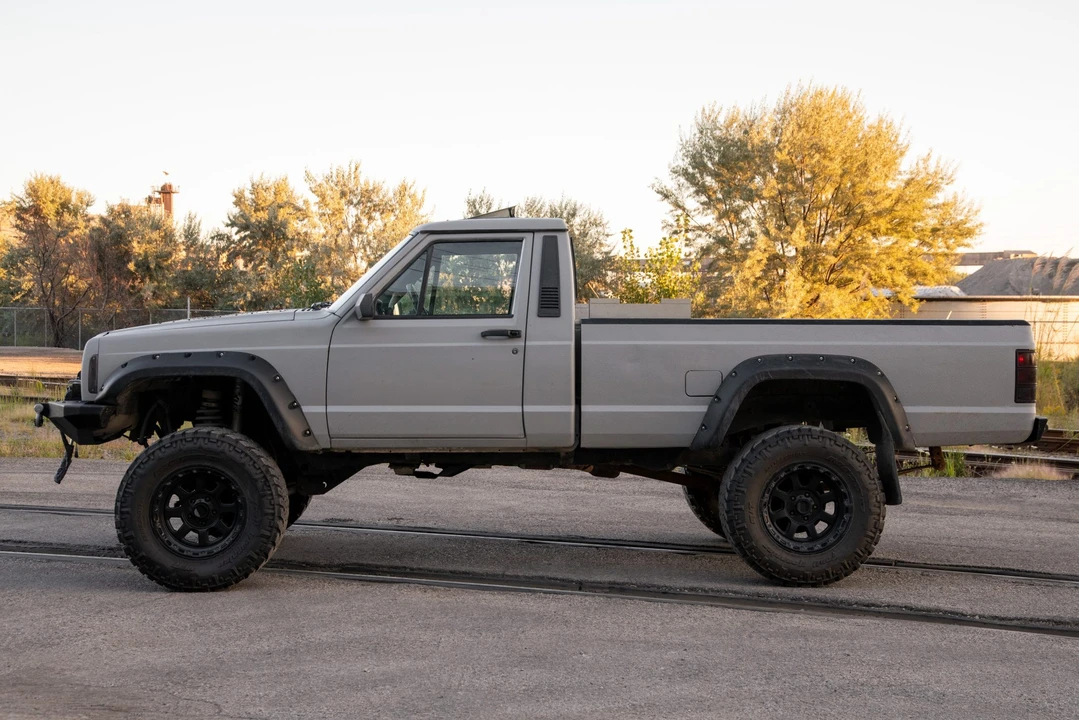 1989 Jeep Comanche - Image 6 of 31
