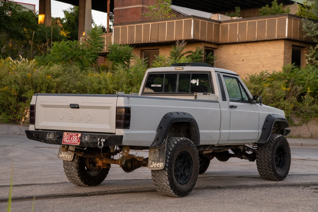 1989 Jeep Comanche - Image 9 of 31