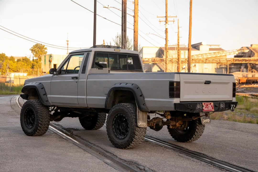 1989 Jeep Comanche - Image 7 of 31
