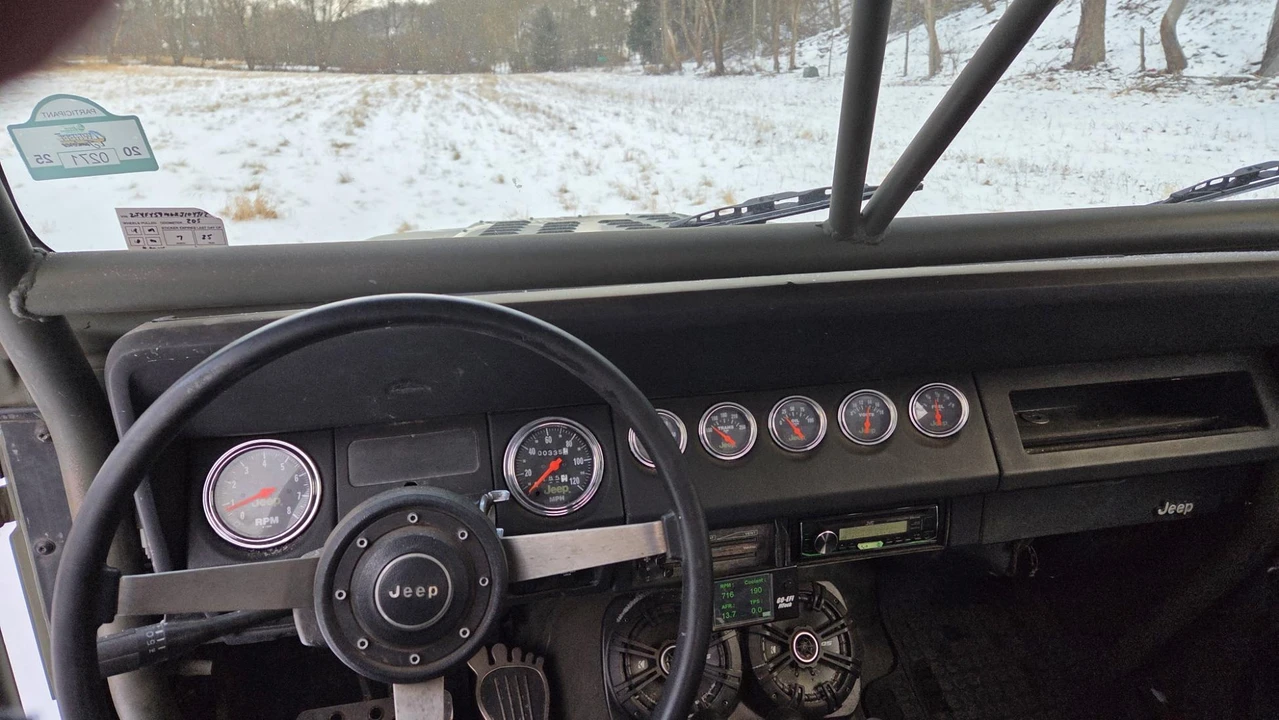1989 Jeep YJ Wrangler - Image 22 of 31