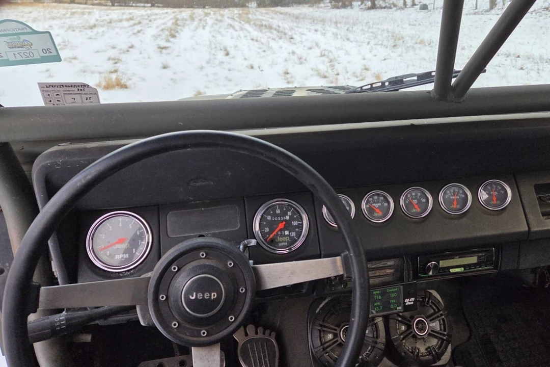 1989 Jeep YJ Wrangler - Image 23 of 31