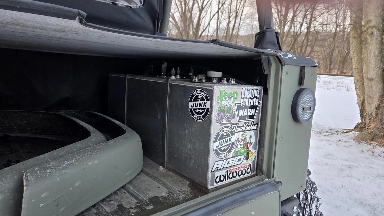 1989 Jeep YJ Wrangler - Image 26 of 31