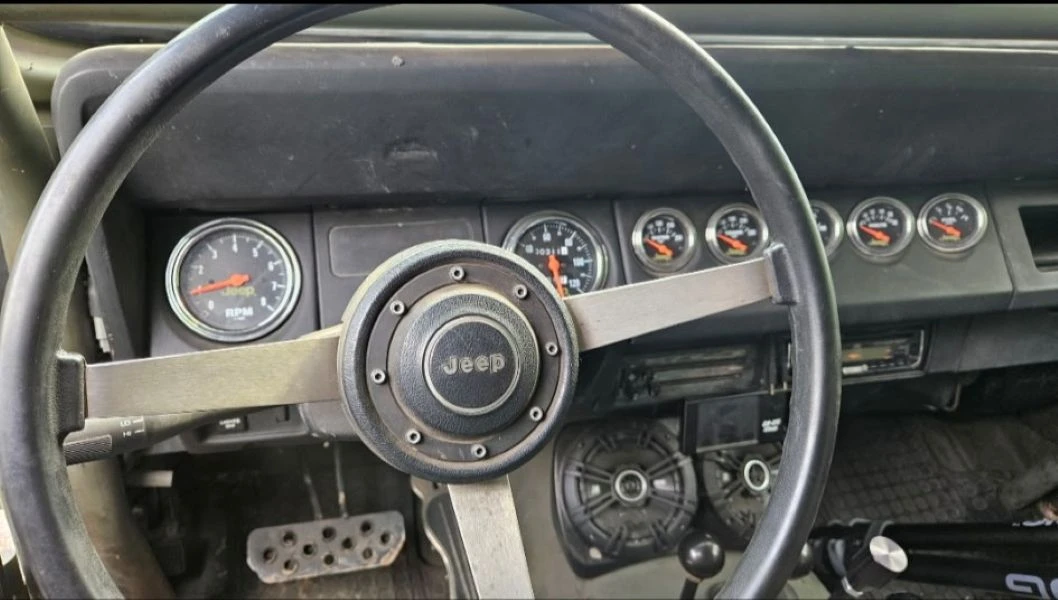 1989 Jeep YJ Wrangler - Image 24 of 31