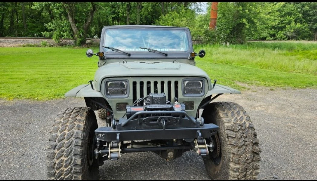 1989 Jeep YJ Wrangler - Image 13 of 31