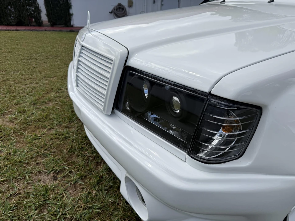 1989 Mercedes-Benz 190E - Image 24 of 31
