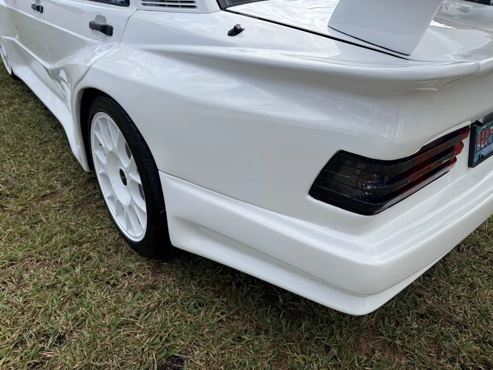 1989 Mercedes-Benz 190E - Image 30 of 31
