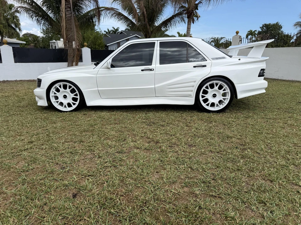 1989 Mercedes-Benz 190E - Image 7 of 31