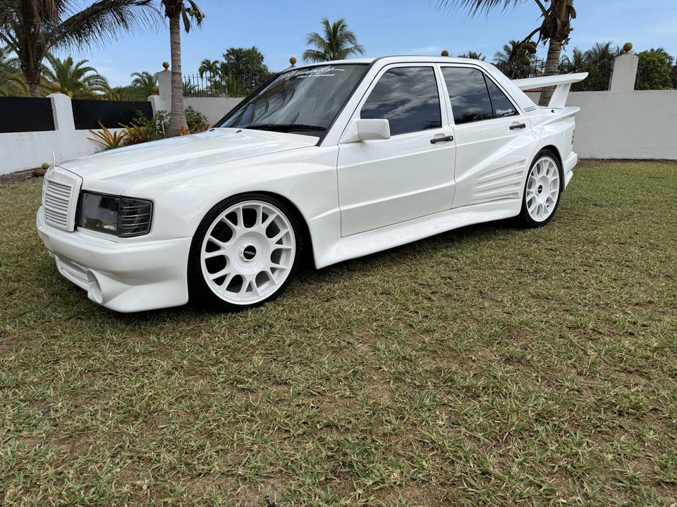 1989 Mercedes-Benz 190E - Image 5 of 31