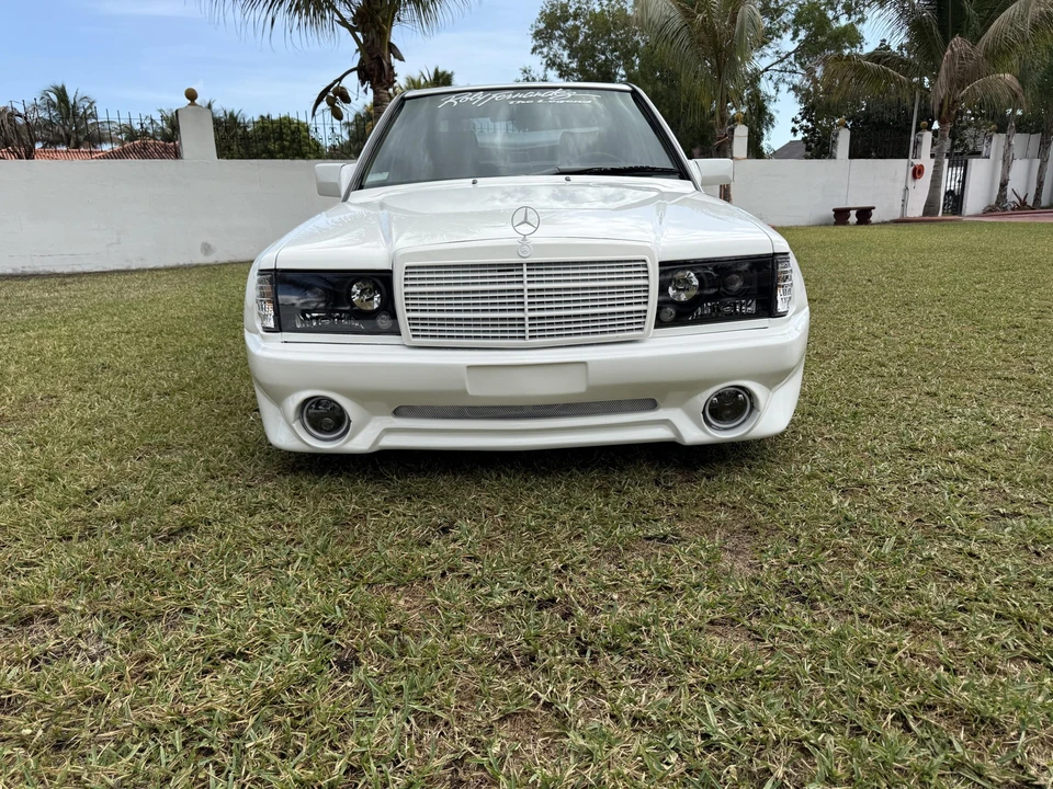 1989 Mercedes-Benz 190E - Image 20 of 31