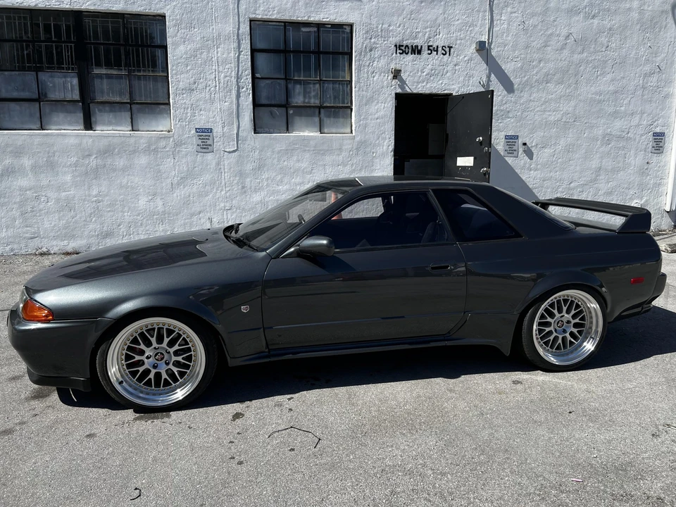 1989 Nissan R32 Skyline GT-R 8th Gen - Image 26 of 31
