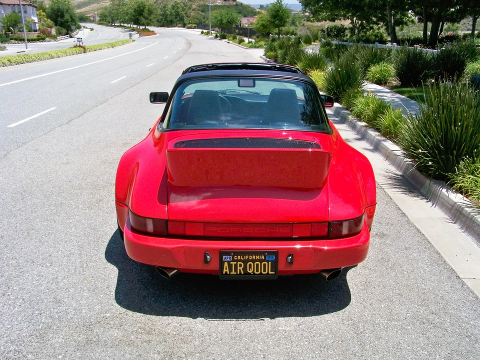1989 Porsche 911 Carrera 3.2 - Image 8 of 31